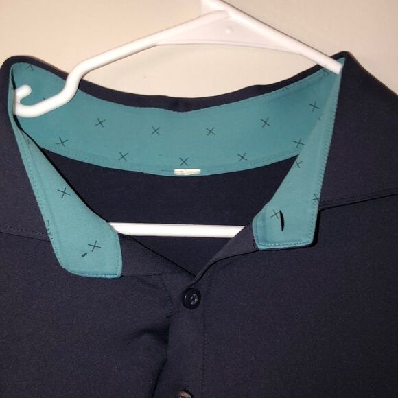 Lululemon Collard Shirt - Picture 3 of 4